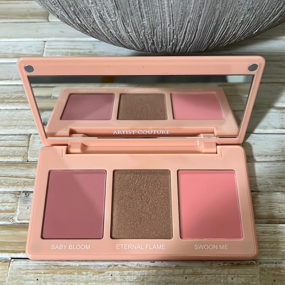 Love Sprung Artist Couture Face Palette
